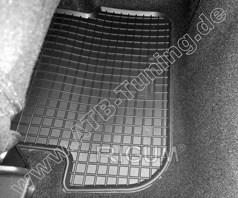 Dacia Logan III Fußmatten Dacia Logan III Fußmatten
