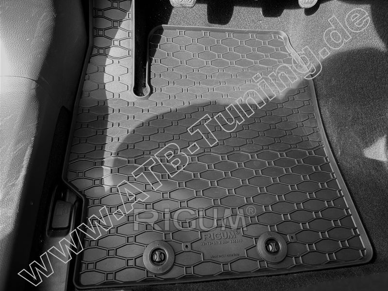 Toyota Aygo X Fu�matten