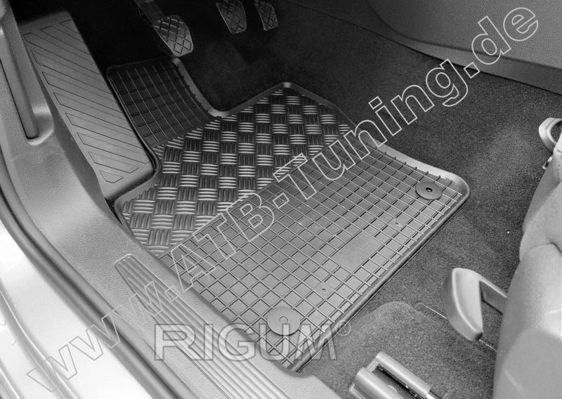 Ford (D) Tourneo Connect III Fu�matten