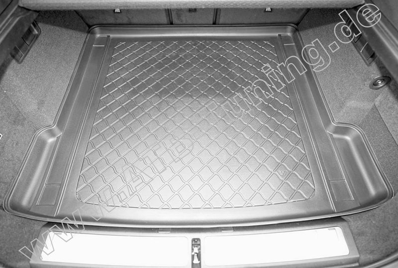 BMW X6 (G06) Kofferraumwanne BMW X6 (G06) Kofferraumwanne