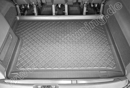 Ford (D) Tourneo Custom Facelift Kofferraumwanne Ford (D) Tourneo Custom Facelift Kofferraumwanne