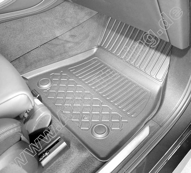 BMW X6 (G06) Fu�matten