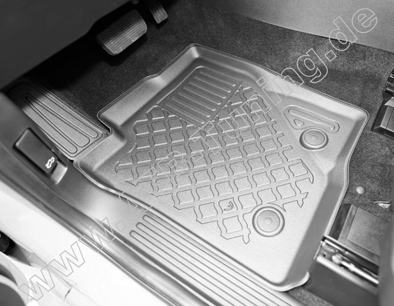 VW Amarok II (T1) Fu�matten