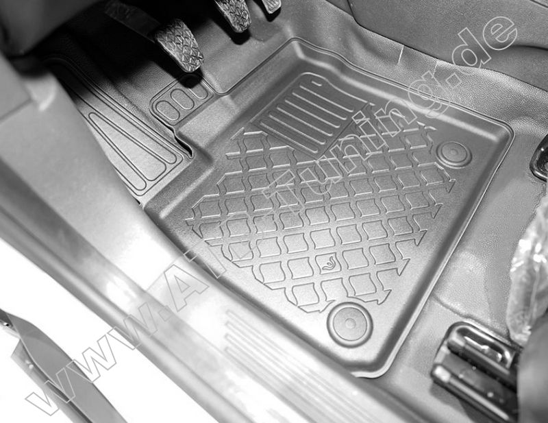 Ford (D) Transit Courier Fumatten