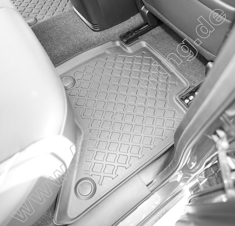 Isuzu D-Max III Fu�matten