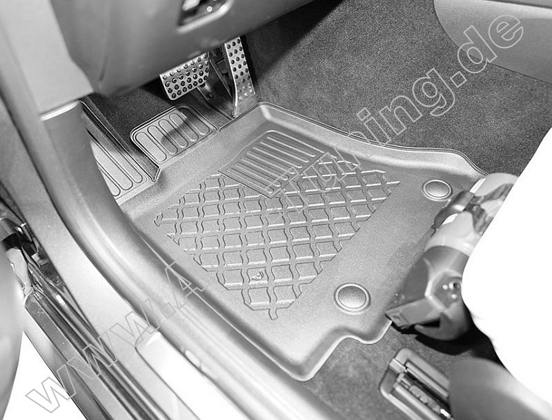 Mercedes C-Klasse (206) Fu�matten