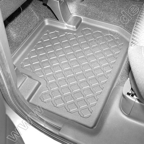 Mitsubishi Outlander III Fu�matten