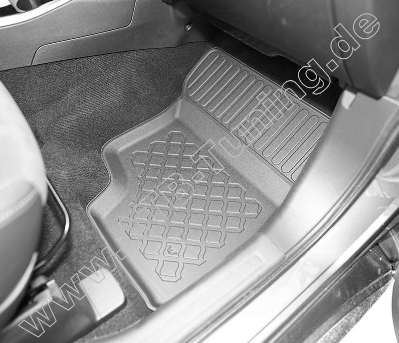 Mitsubishi Outlander III Hybrid Fu�matten