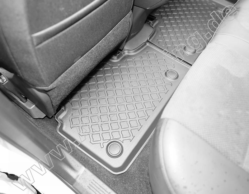 Nissan Ariya Fu�matten