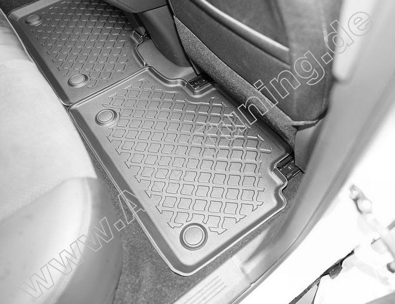 Nissan Ariya Fu�matten