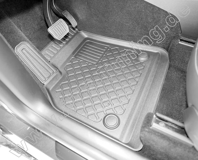 Tesla Model Y Fu�matten