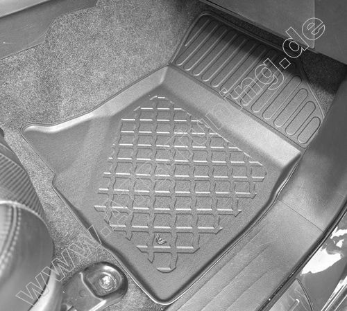Toyota HiLux Fu�matten