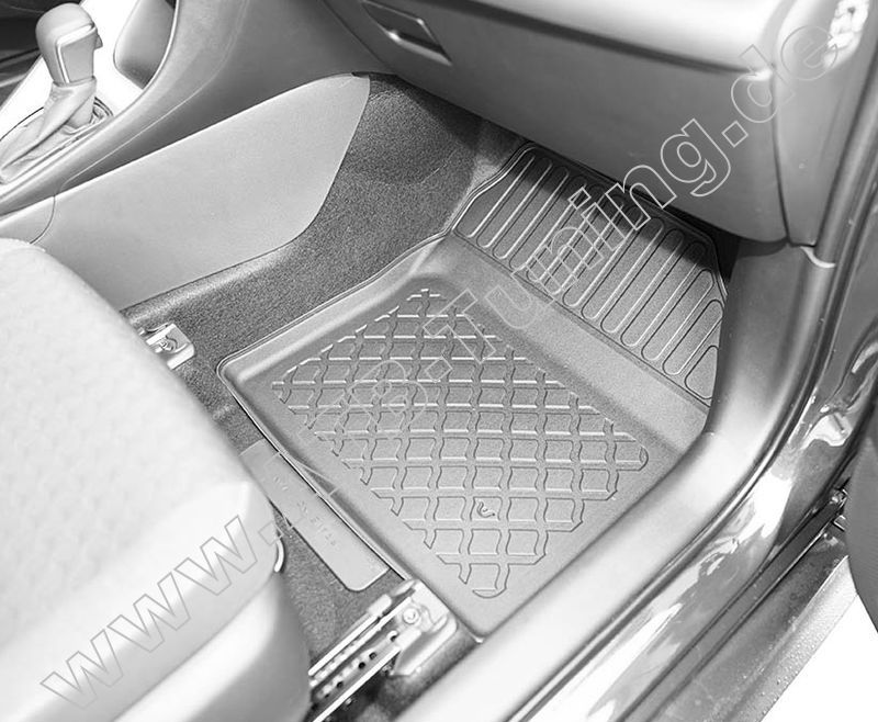 Toyota Yaris IV Hybrid Fumatten