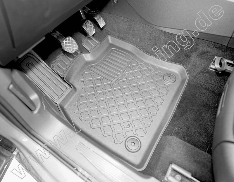 VW Caddy V (SB) Fu�matten