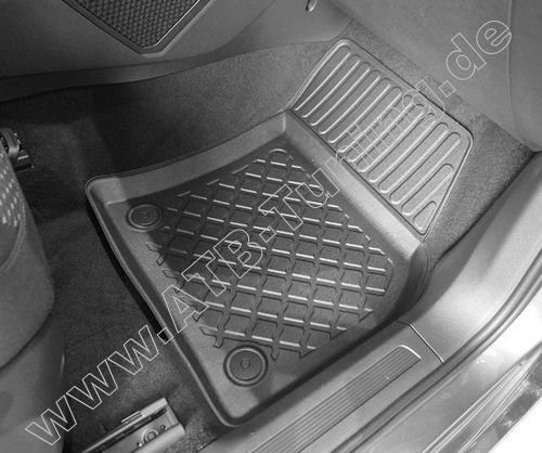 VW Touran II (5T) Fu�matten